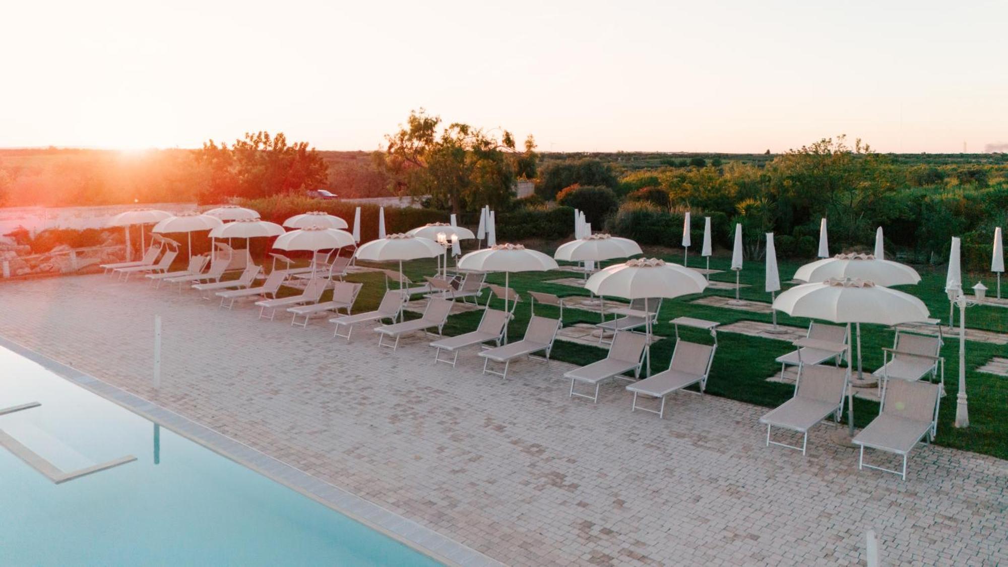 Zyra Garden Club Bed and Breakfast Acquaviva delle Fonti Εξωτερικό φωτογραφία