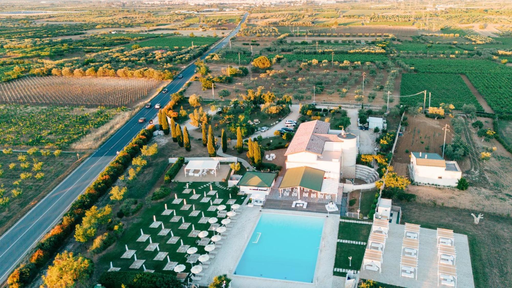 Zyra Garden Club Bed and Breakfast Acquaviva delle Fonti Εξωτερικό φωτογραφία