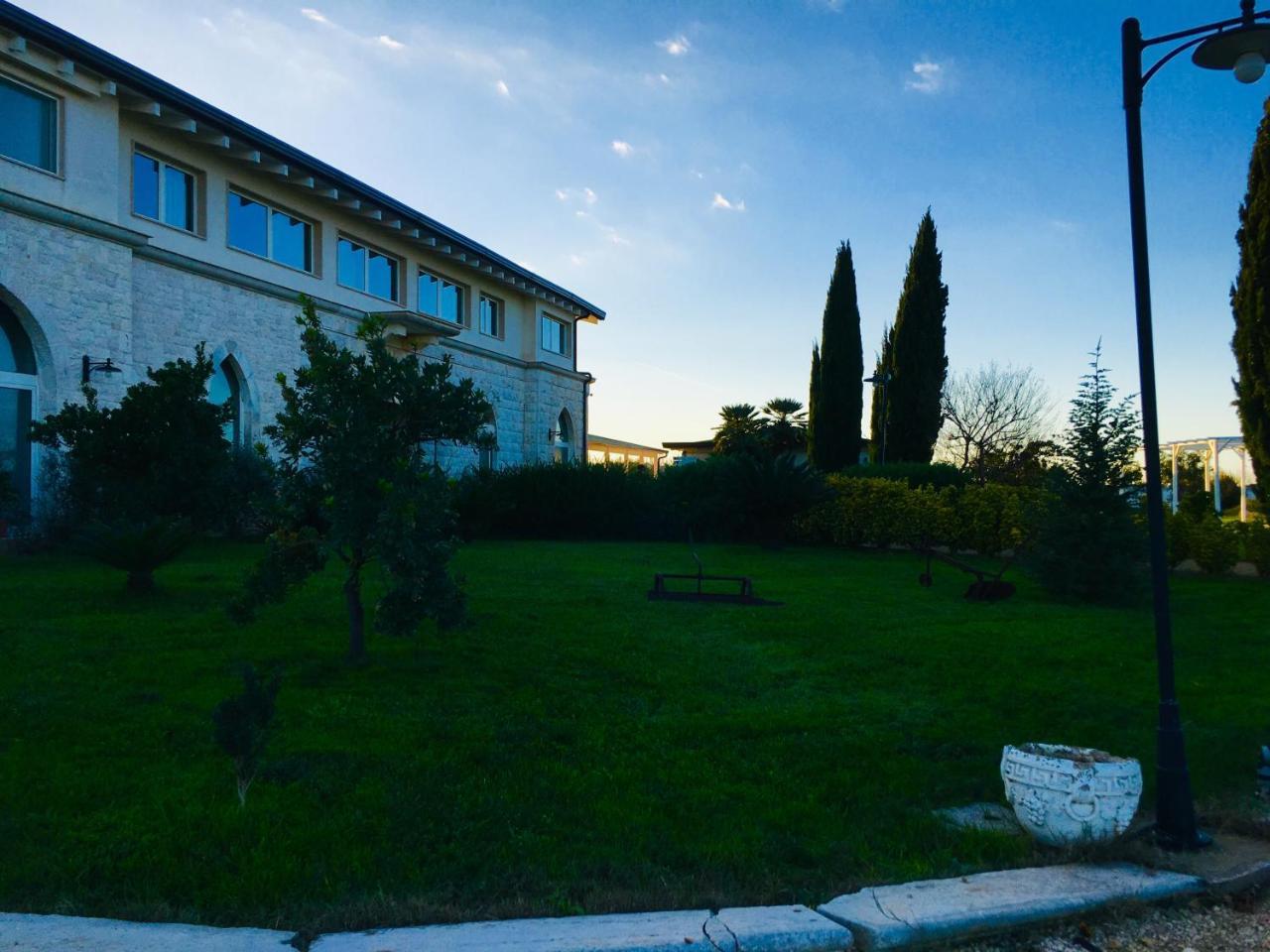 Zyra Garden Club Bed and Breakfast Acquaviva delle Fonti Εξωτερικό φωτογραφία